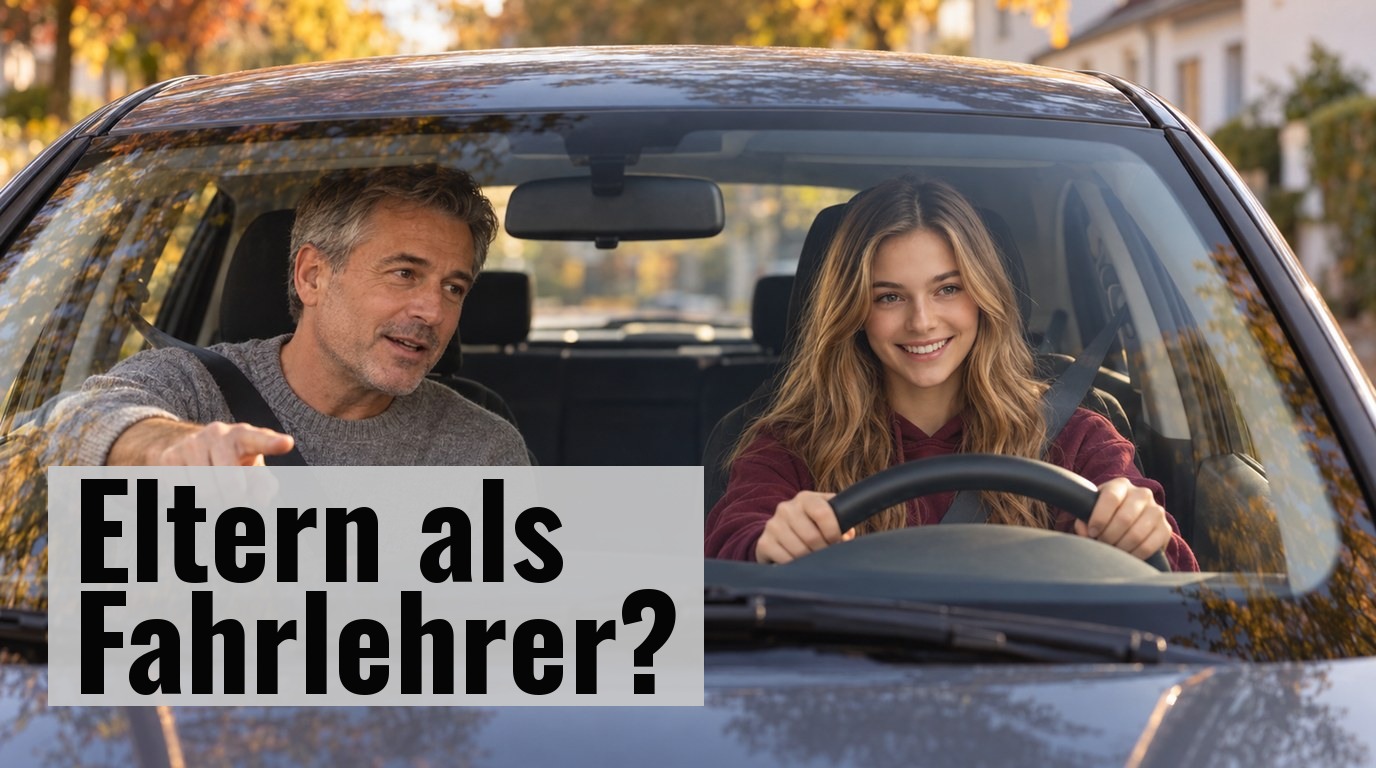 Fahrschülerin am Steuer des Familienautos, der Vater erklärt vom Beifahrersitz aus